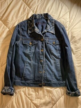 Women's Dark Blue Denim Jacket with Embroidered Collar